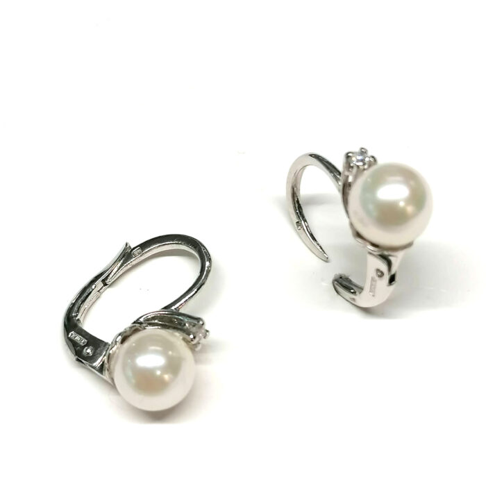 Orecchini Perle Akoya Oro 18K con BrillantI