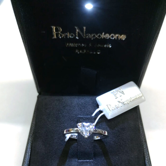 IGI Ring Lab_Grown Diamond 0.77ct, E VS1 Heart - immagine 6