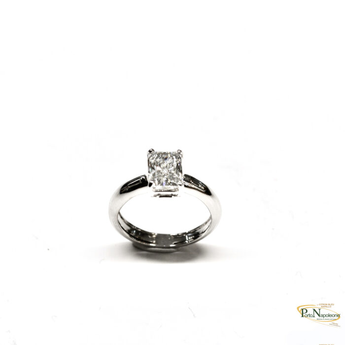 IGI Ring Lab_Grown Diamond 2.01ct, F VVS2 Radiant - immagine 5