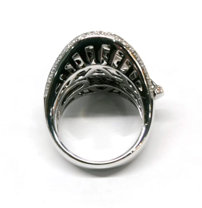ROBERTO COIN anello "sella di cavallo" Oro bianco e zaffiri neri - immagine 6