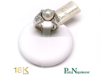 Anello Oro bianco 18K con Perla Akoya e Diamanti, 10size